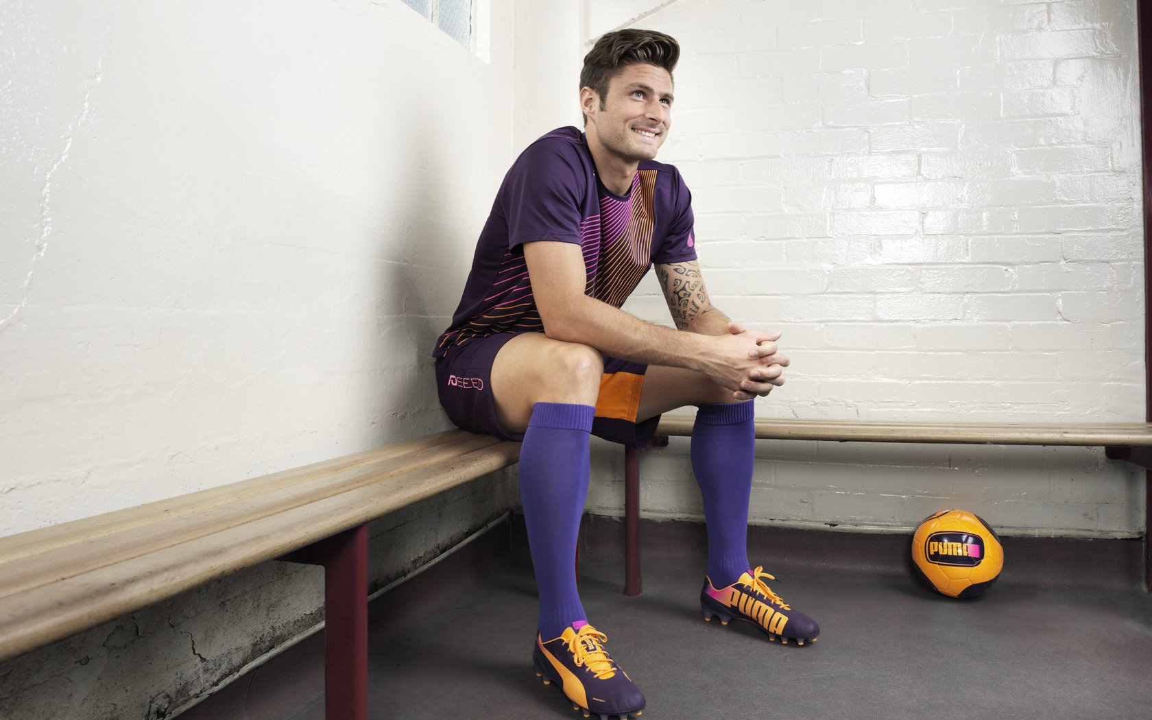 团队配合：北京队助攻18+，传球流畅令人称赞！，北京队球员